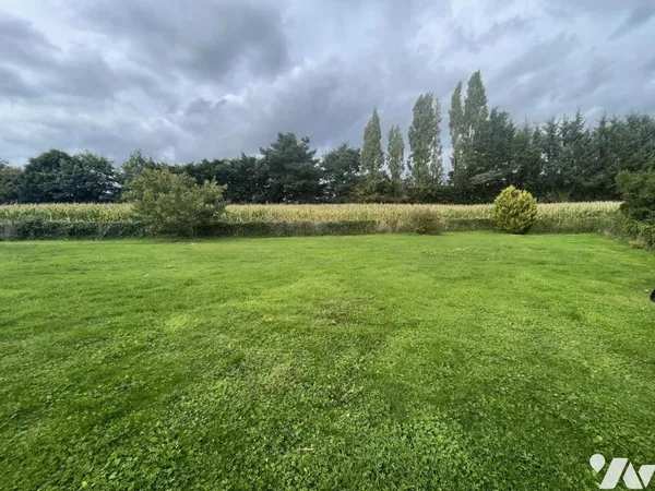 Terrain 550 m²