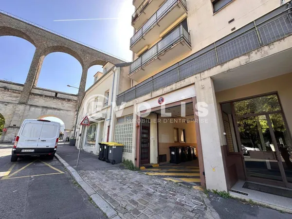 Local 55 m²