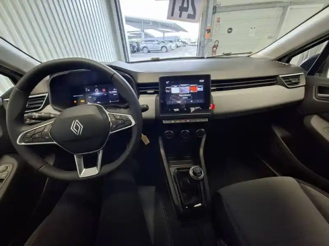 Renault Clio blue dci 100 ch gsr2 — photo 11