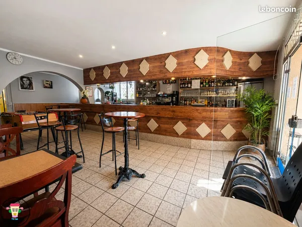 Bar-brasserie 67 m² Bordeaux