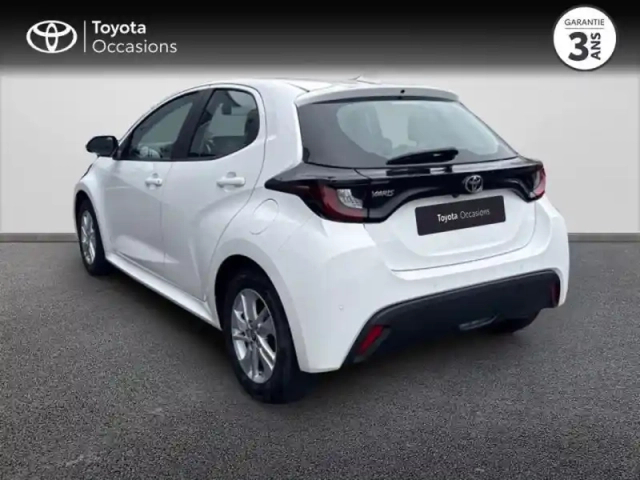 Toyota Yaris 120 vvt-i dynamic business 5p mc24 — photo 2