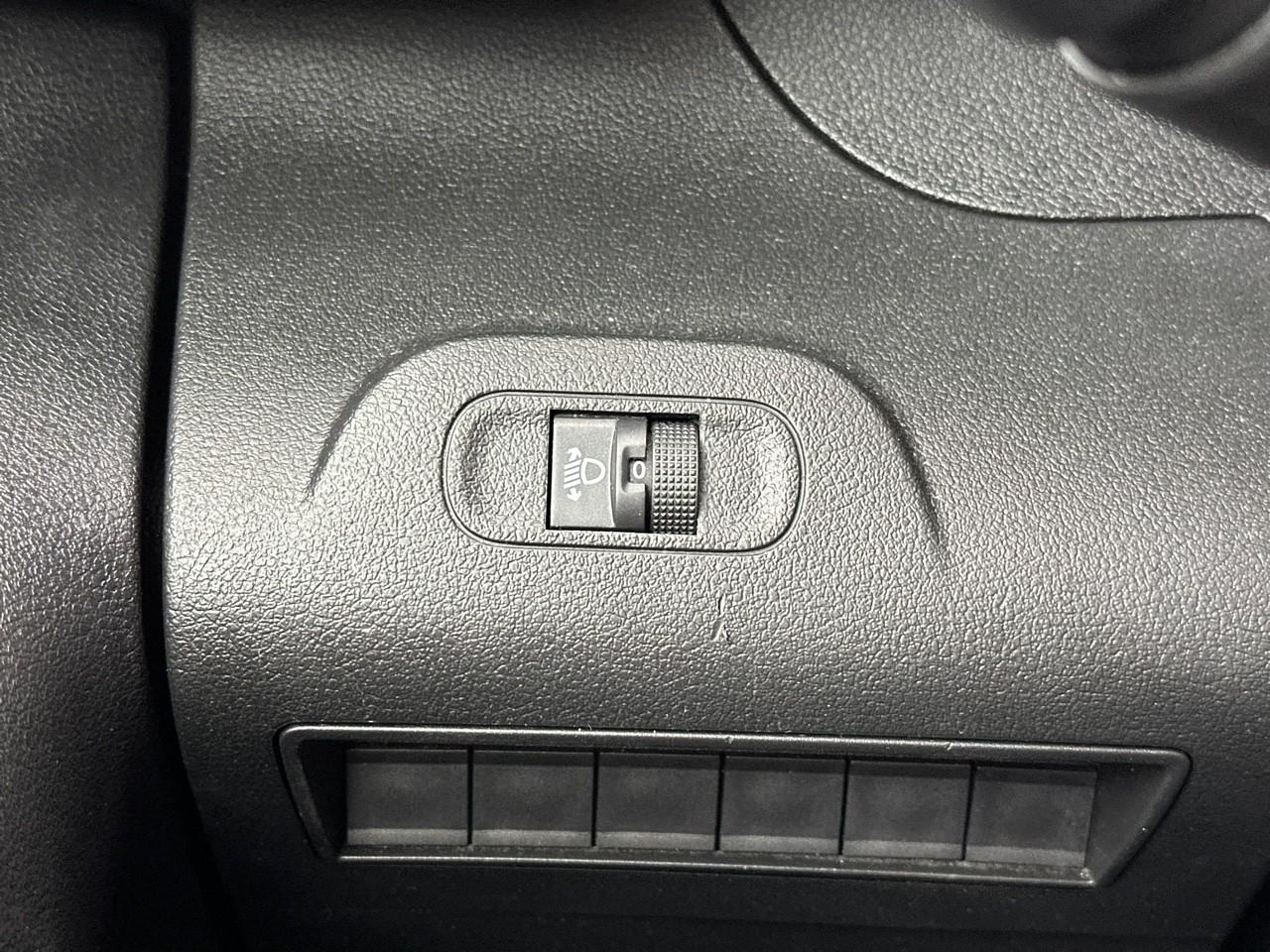 Peugeot Partner fourgon standard 650 kg bluehdi 100 s&s bvm6 aspha — photo 16