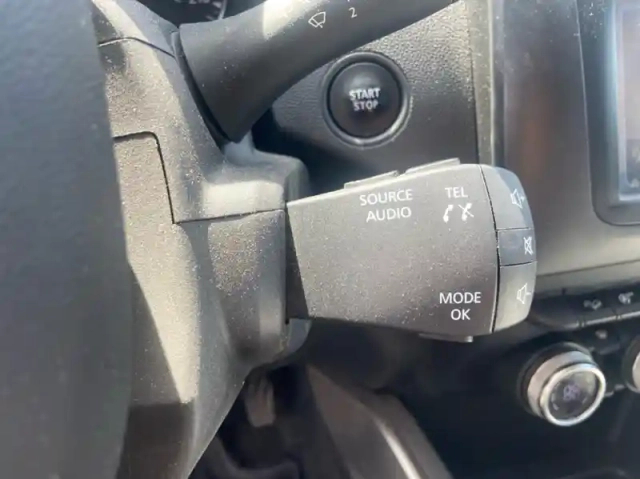 Dacia Duster 1.5 dci 110ch prestige 4x4 — photo 21