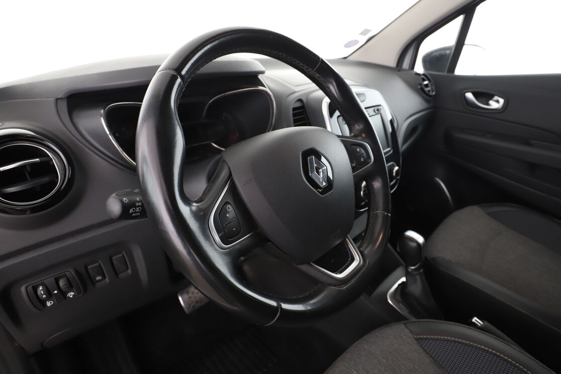 Renault Captur 1.3 TCe Intens EDC — photo 10