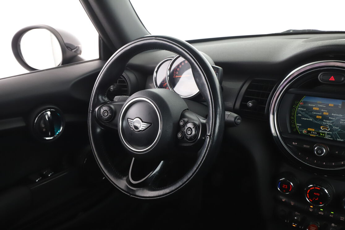 MINI Cabrio Cooper BV6 — photo 12