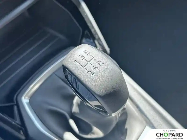 Peugeot 208 puretech 75 s&amp;s bvm5 — photo 23