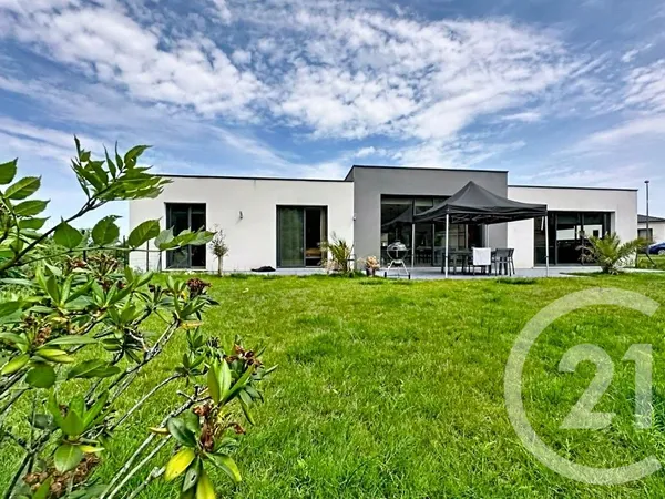 Maison 8 pièces 298 m²