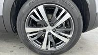Peugeot 3008 HYBRID4 300ch Allure Pack e-EAT8 — photo 11