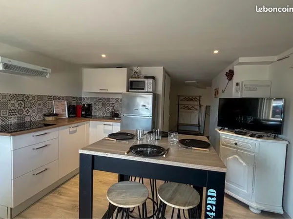 Location Studio meublé 30m2 meximieux