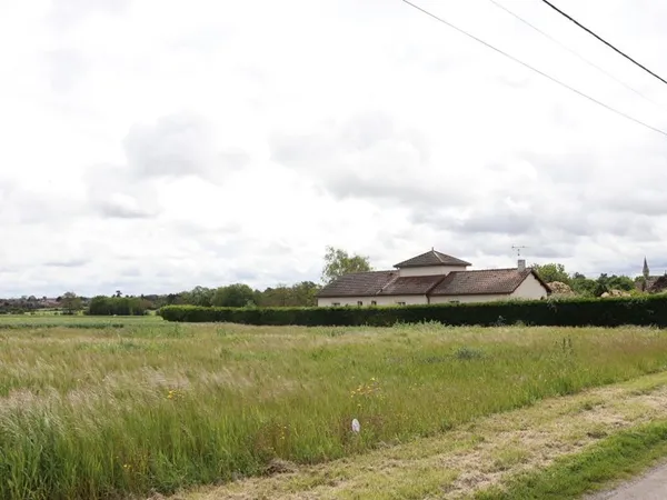 Terrain 804 m²