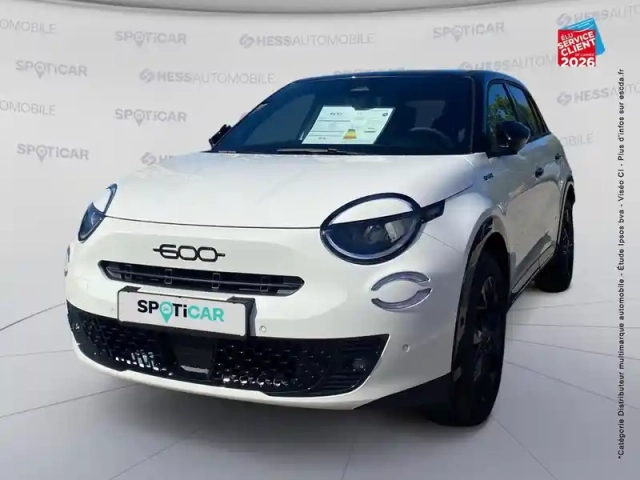 Fiat 600 1.2 hybrid turbo 145ch sport edct6 — photo 1