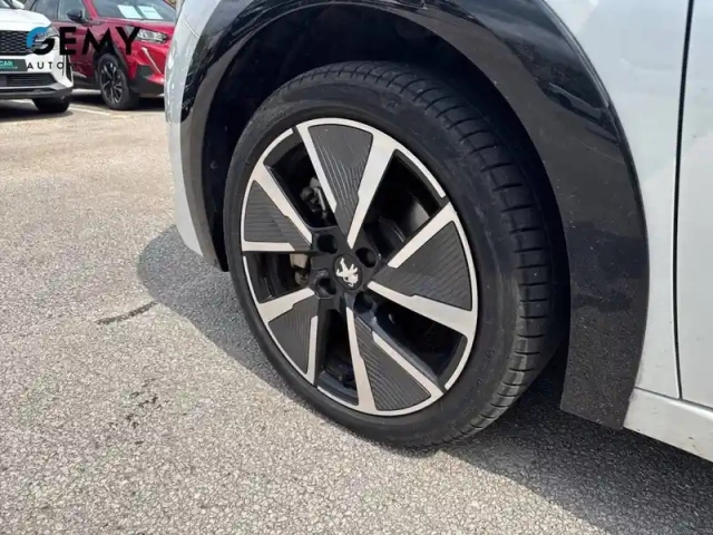 Peugeot 208 electrique 50 kwh 136ch — photo 16