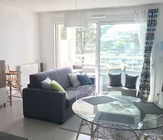 Appartement t2 45 m2 meuble et equipe
