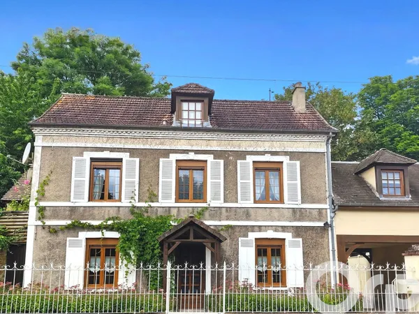 Maison 6 pièces 140 m²
