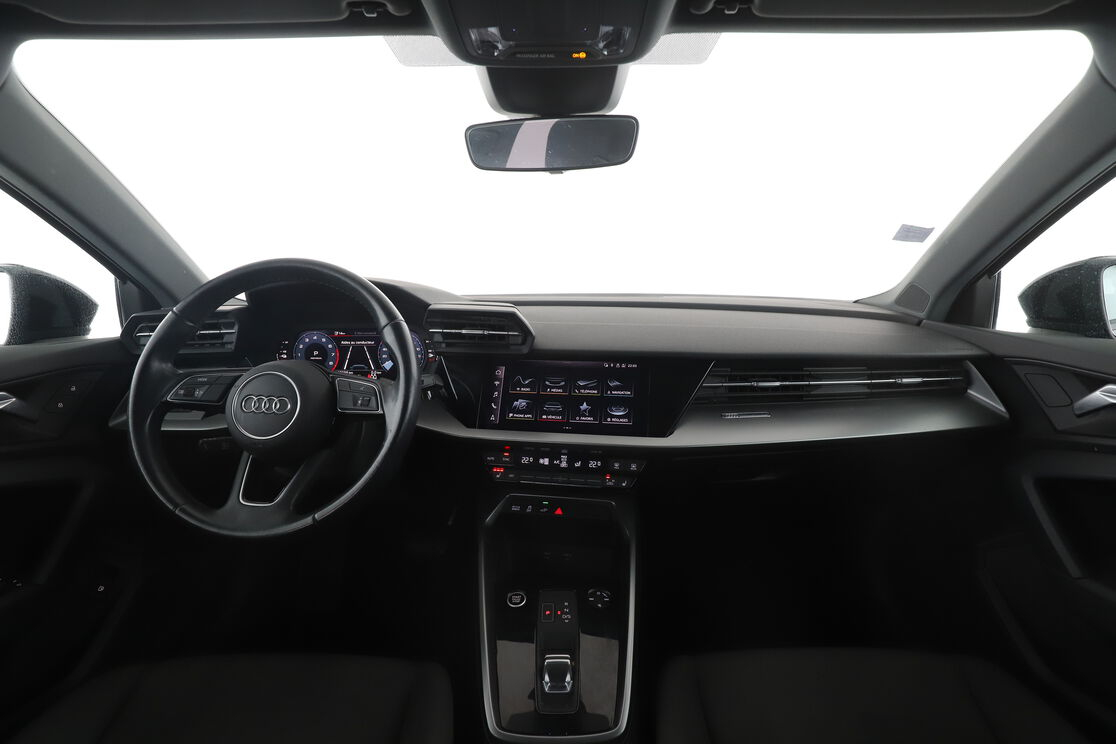 Audi A3 Sportback 40 TFSIe S Tronic — photo 11