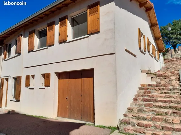 Maison de village 6 pièces 117 m²,terrasse 45 m², garage