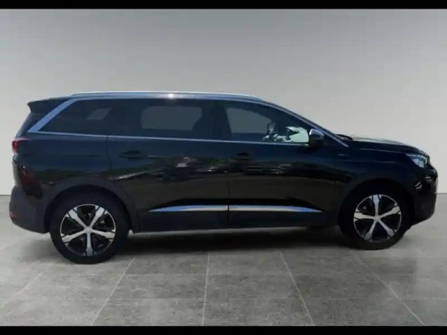 Peugeot 5008 1.2 puretech 130ch s&amp;s gt line — photo 6