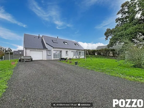 À VENDRE MAISON FAMILIALE RÉCENTE DE 116 M² AVEC 5 CHAMBRES ET JARDIN A MOYON Villages