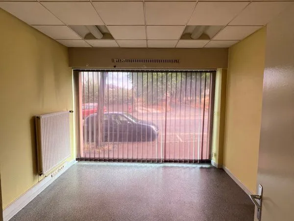 Local commercial + parking