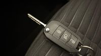 Peugeot 208 e-208 136ch Active — photo 16
