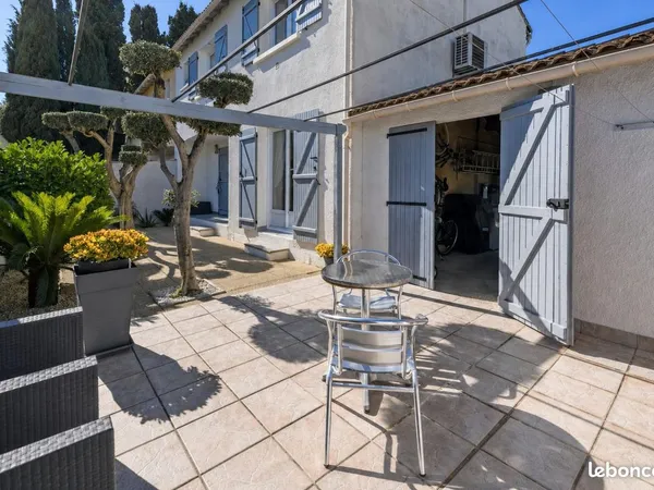 Maison/villa T4 de 87 m2 à Nîmes 30000 / 225000