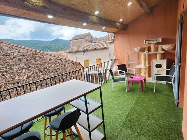 🏡 Maison de 73 m² rénovée à neuf, tout équipée, grande terrasse de 19 m² plein sud