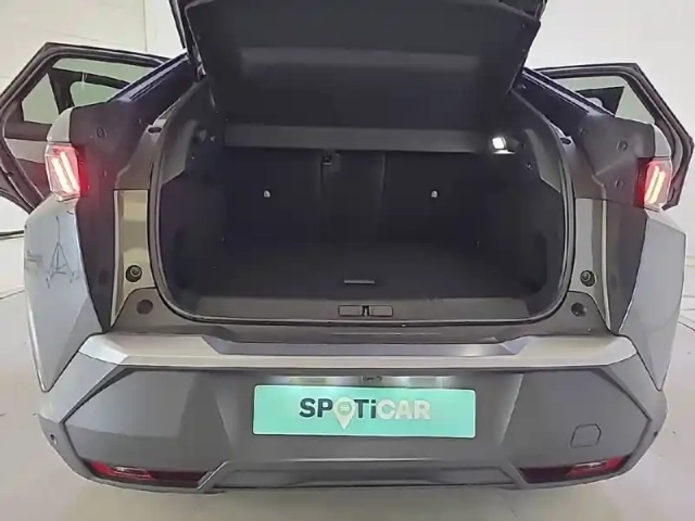 Peugeot 3008 hybrid 145 e-dcs6 — photo 36