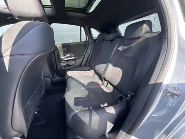 Mercedes Gla 200 d — photo 18