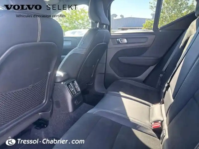 Volvo Xc40 t5 recharge 180+82 ch dct7 r-design — photo 22