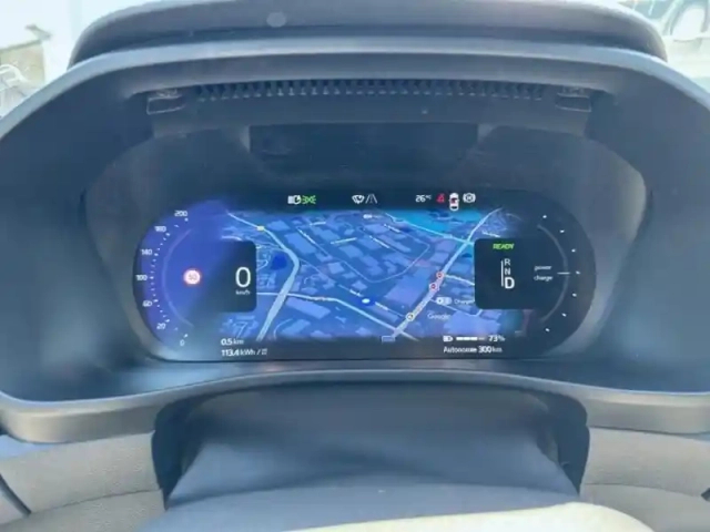 Volvo C40 recharge 231ch start — photo 13
