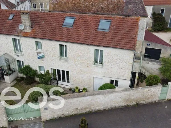 Maison 9 pièces 160 m²