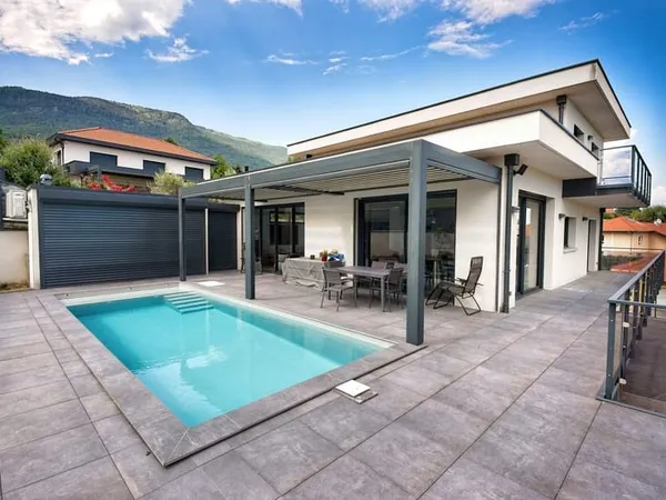 Magnifique villa d'architecte avec piscine