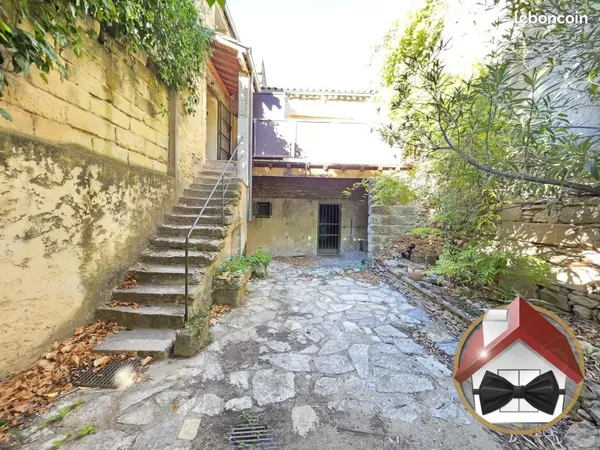 Immeuble 334 m²