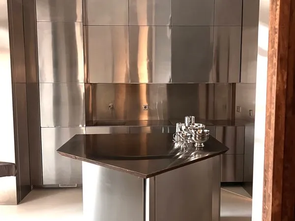 APPARTEMENT D'ARCHITECTE climatisé - 68m² - TERRASSE & JARDIN DE 60m² PLEIN SUD - MÉTRO À 4 MIN