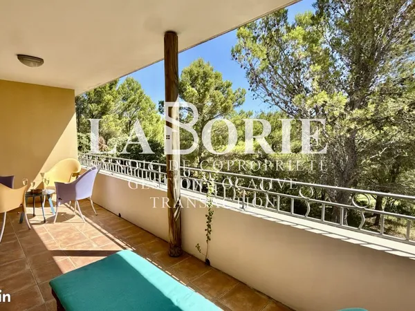 Appartement 2 pièces 76 m²