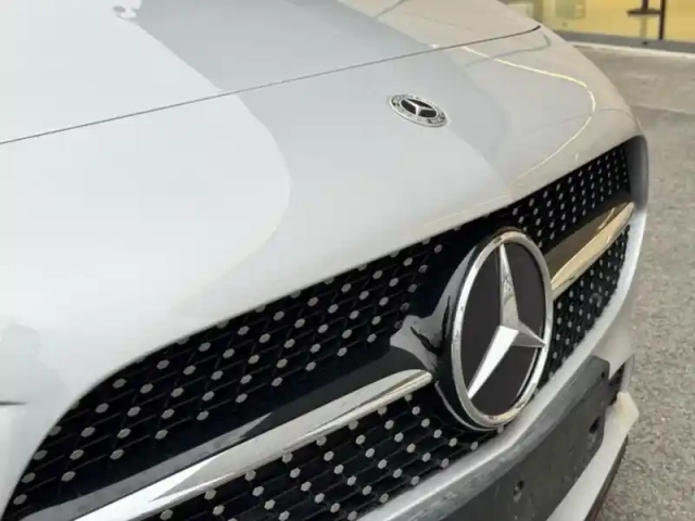Mercedes Classe A 250 e 160+102ch amg line 8g-dct 8cv — photo 11