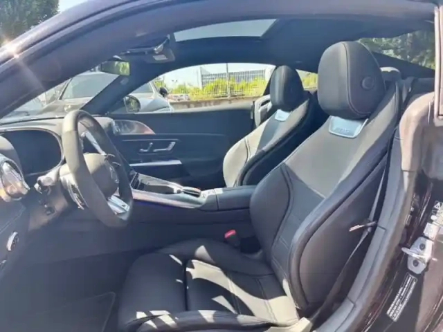 Mercedes Amg Gt coupe 63 mct 9g speedshift amg 4matic+ — photo 13