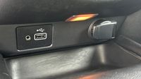 Nissan Juke 1.6 Hybrid 143ch Tekna 2022.5 — photo 16