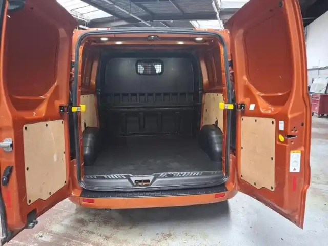 Ford Custom transit  fg 320 l1h1 2.0 ecoblue 185 cabine approfondie sport 7cv — photo 9