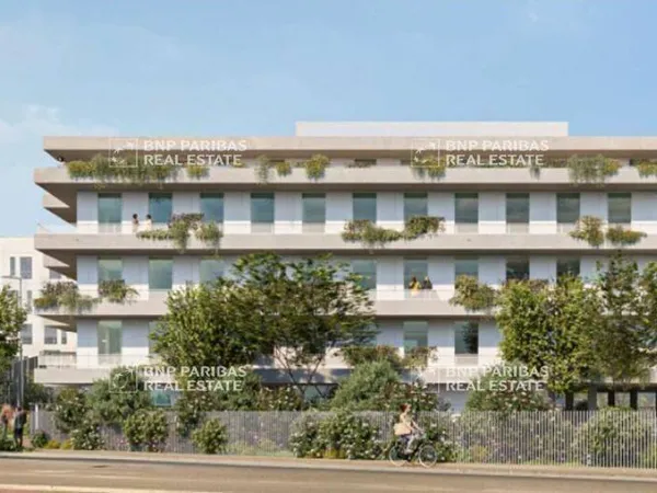 Bureaux 1154 m²