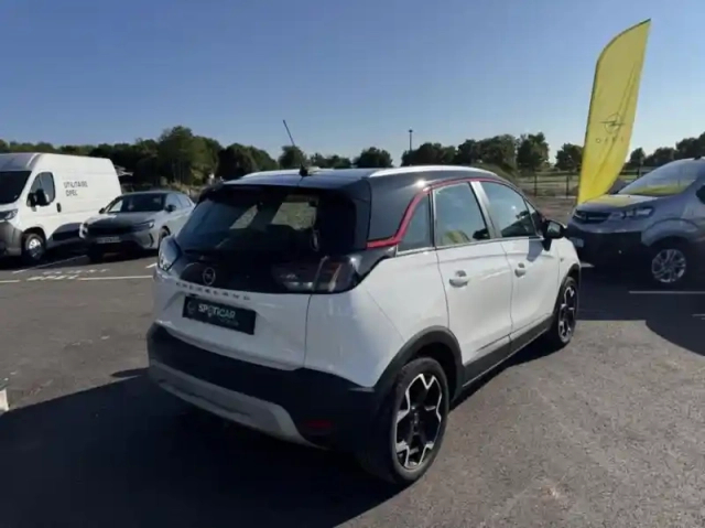Opel Crossland 1.2 turbo 110ch gs line — photo 6