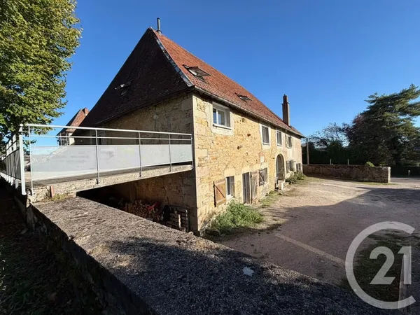 Maison 8 pièces 219 m²