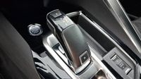 Peugeot 3008 1.2 PureTech 130ch S&S GT EAT8 — photo 14