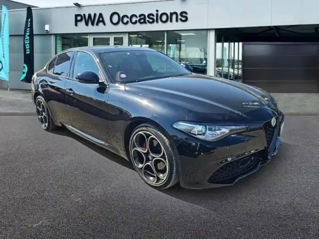 Alfa Romeo Giulia 2.0 tb 200ch sprint at8 my22 — photo 3