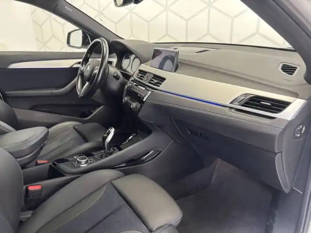 Bmw X2 sdrive 18i 136 ch dkg7 — photo 24
