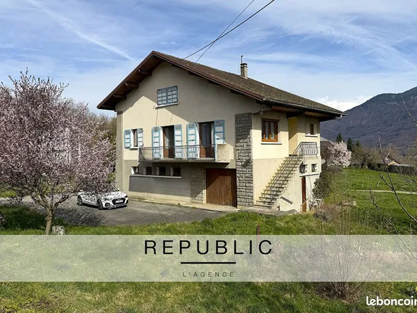 Maison 6 pièces 131 m²
