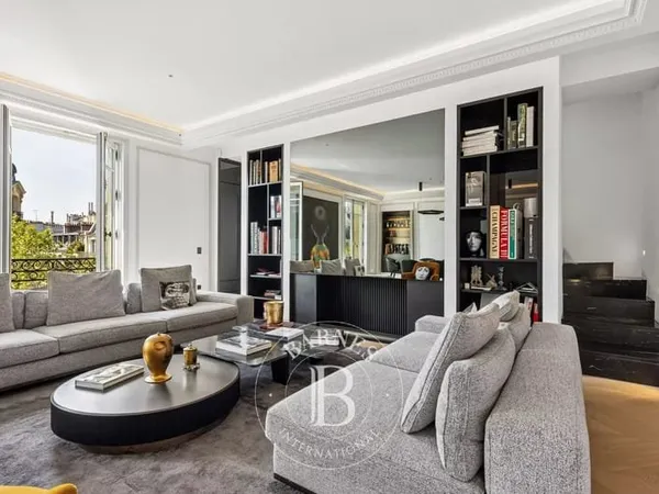 Le service location de la Maison BARNES vous présente ce bien
