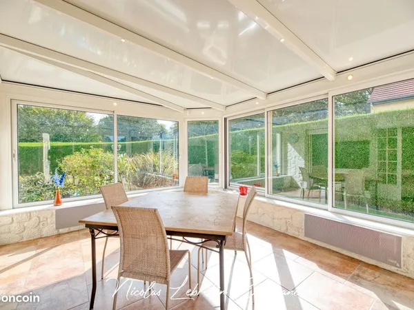 Pavillon 6 pièces 163 m²