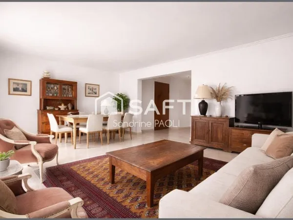 Bel appartement lumineux, au calme absolu