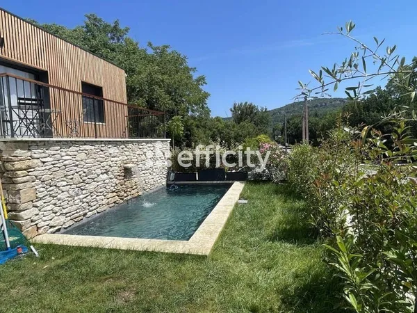 Maison 4 pièces 96 m²